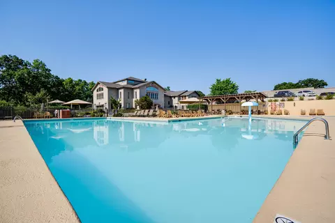 Exterior - 151 Highland Dr #55-3, Branson, MO 65616 photo 4 of 8