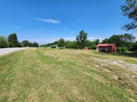 27669 Ross Rd, Seligman, MO 65745