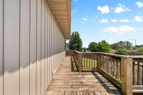 578 S Kingsgate Ct, Nixa, MO 65714 photo 46
