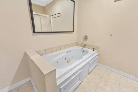 578 S Kingsgate Ct, Nixa, MO 65714 photo 33