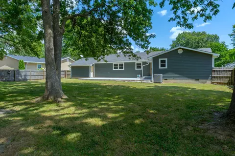 207 Maple St, Lamar, MO 64759 photo 8