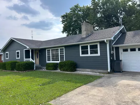 207 Maple St, Lamar, MO 64759 photo 3