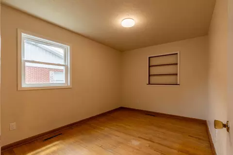207 Maple St, Lamar, MO 64759 photo 34