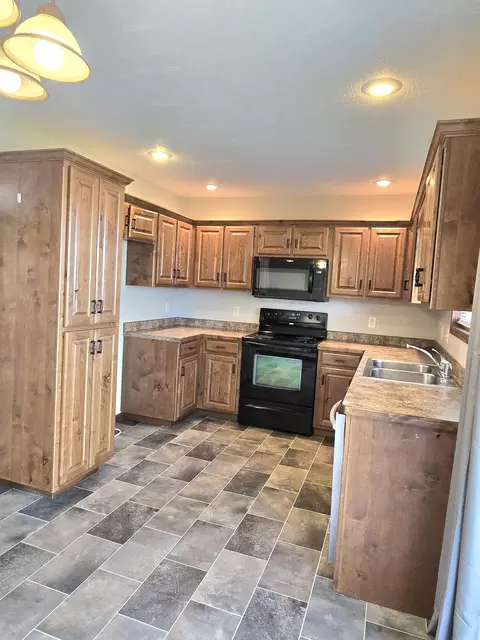 3904 N Grassland Dr, Ozark, MO 65721 photo 9