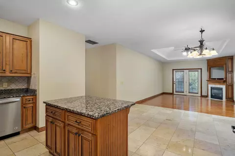 2314 W Deerbrooke Trl, Ozark, MO 65721 photo 9