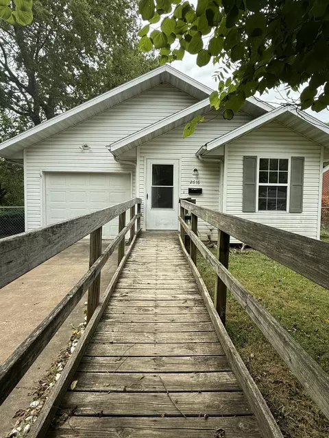 2616 W Page St, Springfield, MO 65802 photo 2
