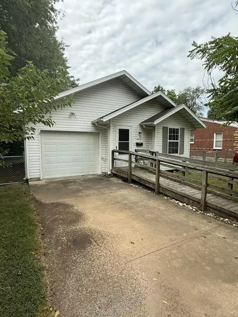 2616 W Page St, Springfield, MO 65802 photo 1
