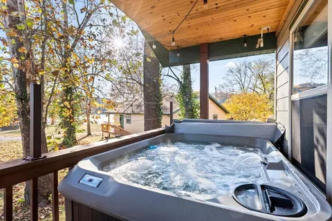 295 Edgewater, Forsyth, MO 65653 photo 3