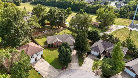 2392 W Cantebury St, Springfield, MO 65810 photo 35