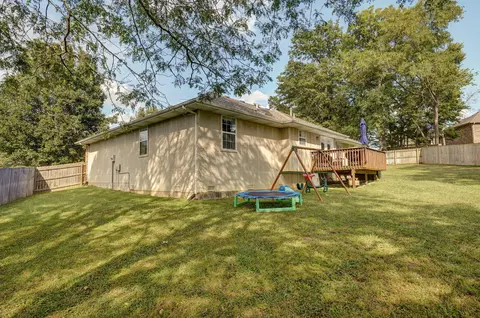 2392 W Cantebury St, Springfield, MO 65810 photo 32