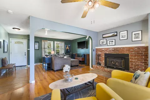 810 N Burton Ave, Springfield, MO 65802 photo 9