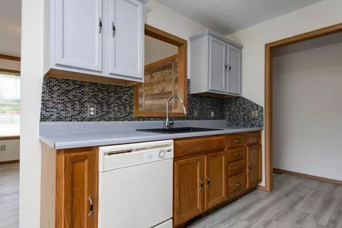2842 W Mt Vernon St, Springfield, MO 65802 photo 9