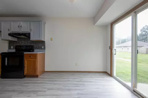 2842 W Mt Vernon St, Springfield, MO 65802 photo 6