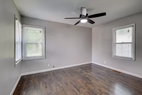 Bedroom - 4094 Parkview Dr, Frontenac, KS 66763 photo 5 of 8