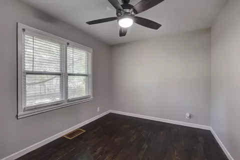 Bedroom - 4094 Parkview Dr, Frontenac, KS 66763 photo 3 of 8