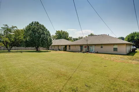 1003-1005 W Edgewood St, Springfield, MO 65807 photo 8
