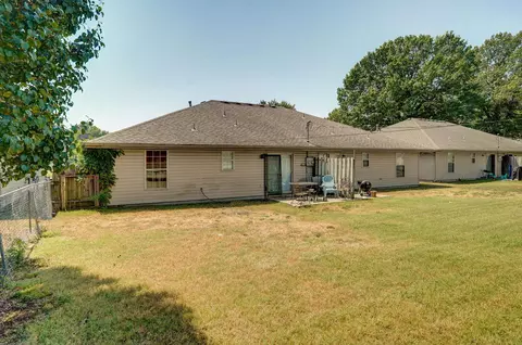 1003-1005 W Edgewood St, Springfield, MO 65807 photo 6