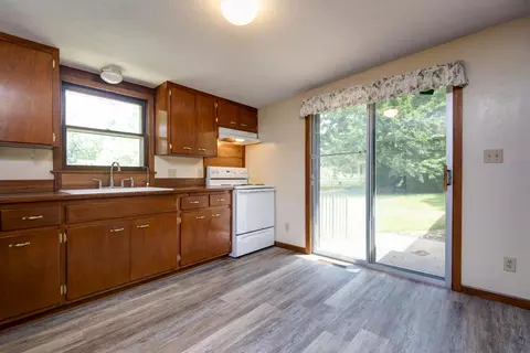 725 W Jean St, Springfield, MO 65803 photo 9