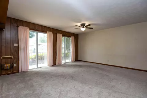 725 W Jean St, Springfield, MO 65803 photo 5