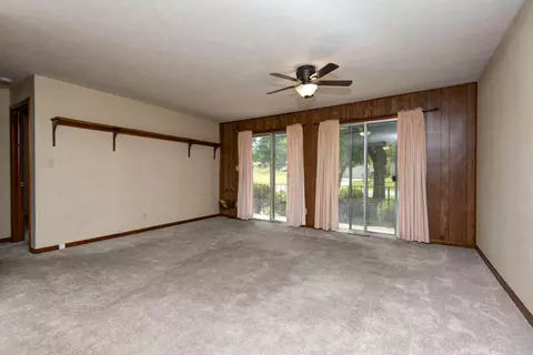 725 W Jean St, Springfield, MO 65803 photo 3