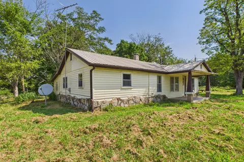 191 Gaddy Ln, Tecumseh, MO 65760 photo 3