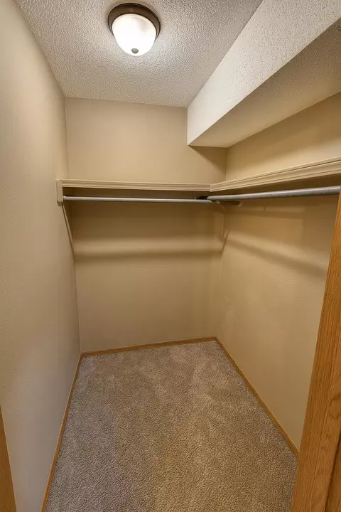 4553 W La Siesta St, Springfield, MO 65802 photo 6