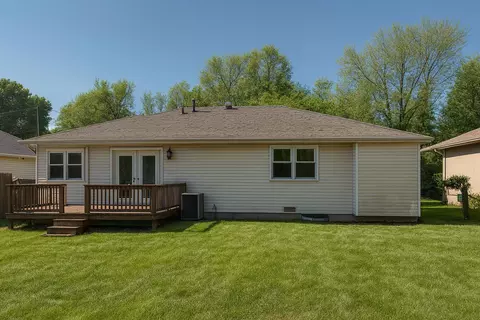 4553 W La Siesta St, Springfield, MO 65802 photo 2