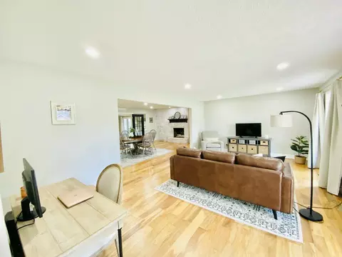 3550 E Whitehall Dr, Springfield, MO 65809 photo 2
