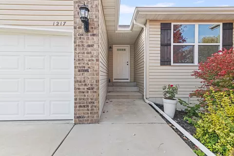 1217 S 14th St, Ozark, MO 65721 photo 4