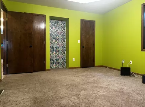 2715 W Cardinal St, Springfield, MO 65810 photo 9
