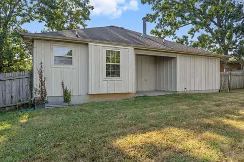 1065 S 21st Ave, Ozark, MO 65721 photo 22