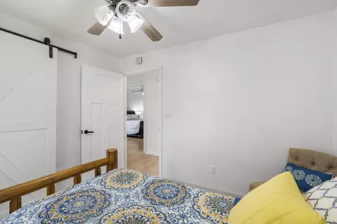 Bedroom - 1188 Hampton Rd, Reeds Spring, MO 65737 photo 6 of 6