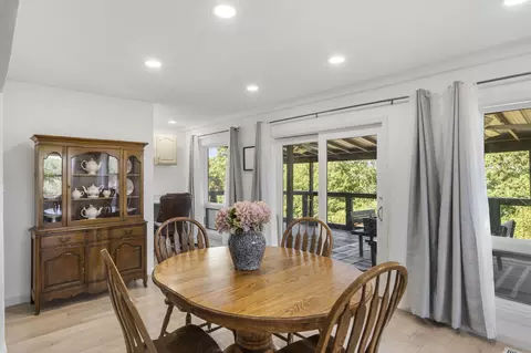 Dining - 1188 Hampton Rd, Reeds Spring, MO 65737 photo 1 of 2