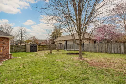 2631 S Jonathan Ave, Springfield, MO 65807 photo 29