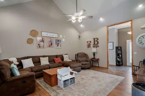 2631 S Jonathan Ave, Springfield, MO 65807 photo 6