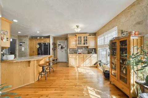 2052 W High Point St, Springfield, MO 65810 photo 16