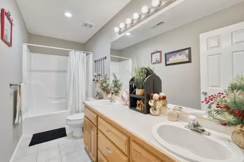 2052 W High Point St, Springfield, MO 65810 photo 37