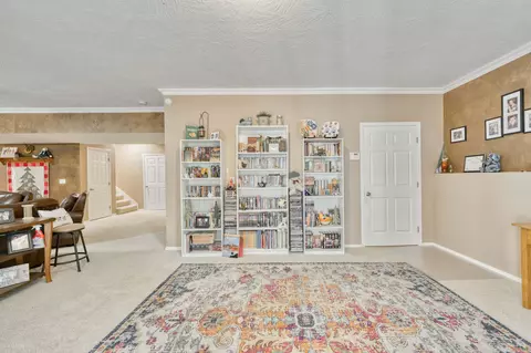 2052 W High Point St, Springfield, MO 65810 photo 47
