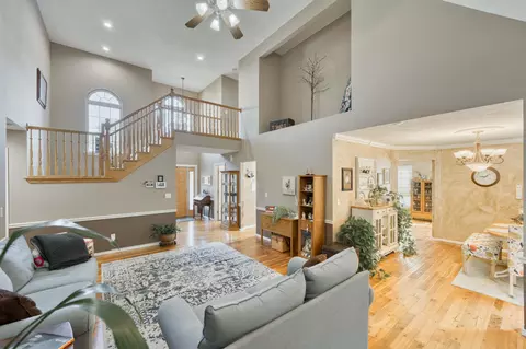 2052 W High Point St, Springfield, MO 65810 photo 11