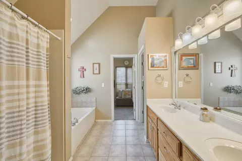 2052 W High Point St, Springfield, MO 65810 photo 25
