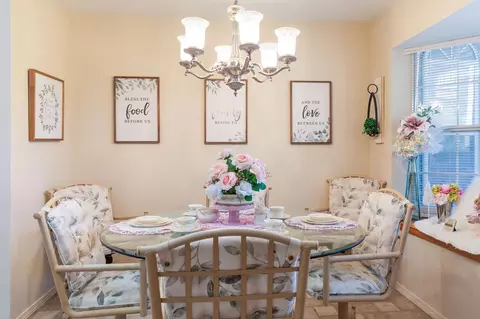 Dining - 200 Glory Rd #D2, Branson, MO 65616 photo 2 of 2