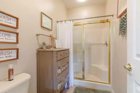 Bath - 200 Glory Rd #D2, Branson, MO 65616 photo 2 of 3