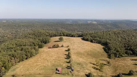 16478 Farm Road 1170, Cassville, MO 65623