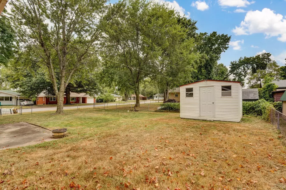Exterior - 2153 N Link Ave, Springfield, MO 65803 photo 11 of 11