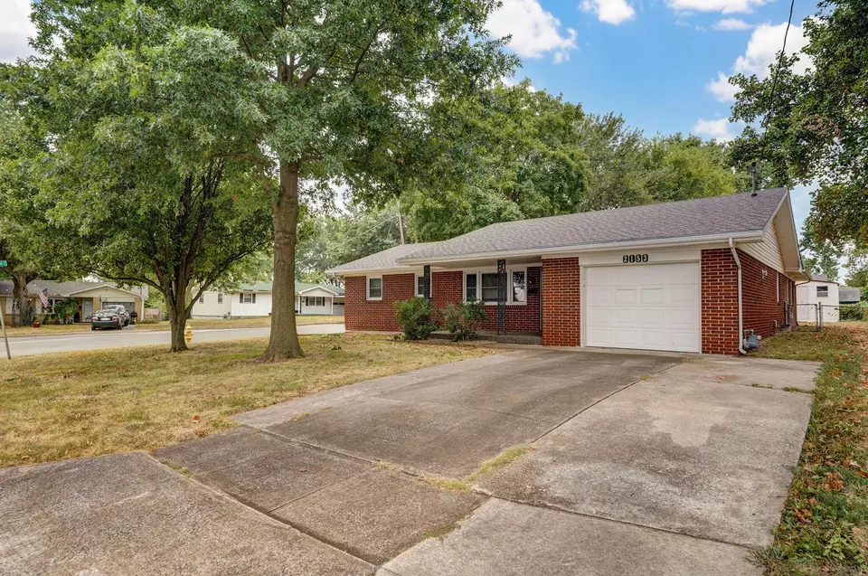Other - 2153 N Link Ave, Springfield, MO 65803 photo 1 of 6