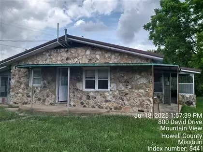 716 David Street Dr, Mountain View, MO 65548