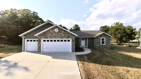1989 Crawford St, West Plains, MO 65775