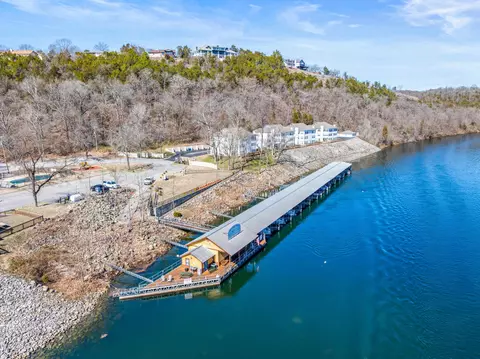 77 Anglers Pointe #6, Branson, MO 65616 photo 4