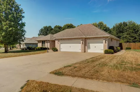 4648 S Warren Ave, Springfield, MO 65810 photo 3