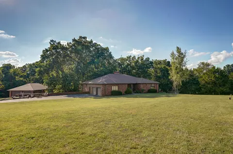 2131 Koryton Dr, Nixa, MO 65714 photo 1